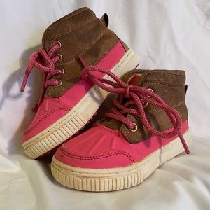 OshKosh B’Gosh Duck Rain Waterproof Boots Size 7 Pink & Brown